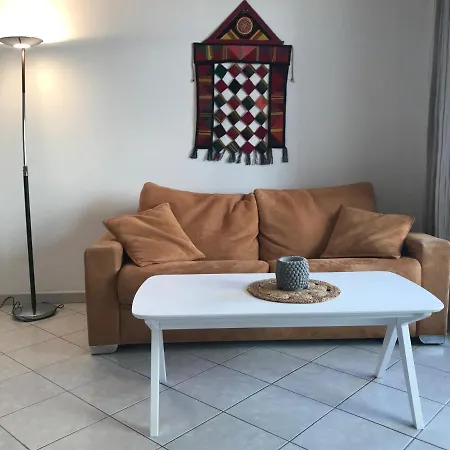 Apartment W/ Balcony Ideal For Congress & Holidays